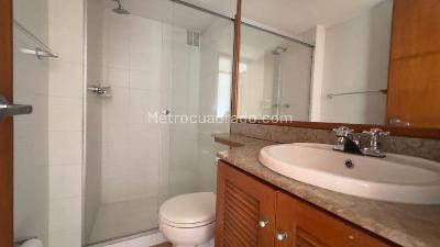 Apartamento de 2 alcobas en arriendo en San Lucas, Medellín, 85 m² · foto 16 de 20