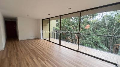 Apartamento de 2 alcobas en arriendo en San Lucas, Medellín, 85 m² · foto 2 de 20