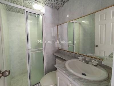 Apartamento de 3 alcobas en arriendo en Buenos Aires, Medellín, 125 m² · foto 16 de 20