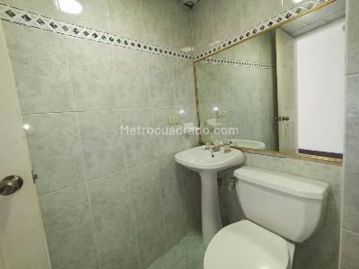 Apartamento de 3 alcobas en arriendo en Buenos Aires, Medellín, 125 m² · foto 17 de 20