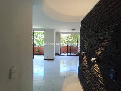 Apartamento de 3 alcobas en arriendo en Buenos Aires, Medellín, 125 m² · foto 3 de 20