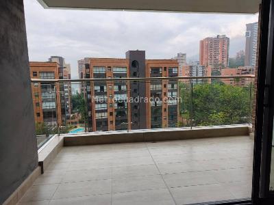 Apartamento de 2 alcobas en arriendo en Los Balsos N, Medellín, 95 m² · foto 16 de 17