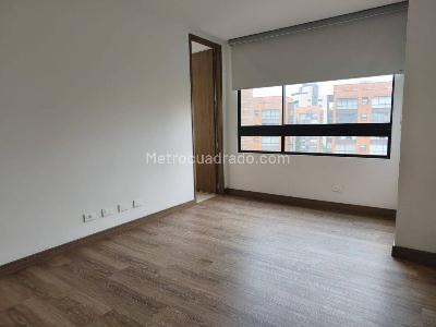 Apartamento de 2 alcobas en arriendo en Los Balsos N, Medellín, 95 m² · foto 6 de 17