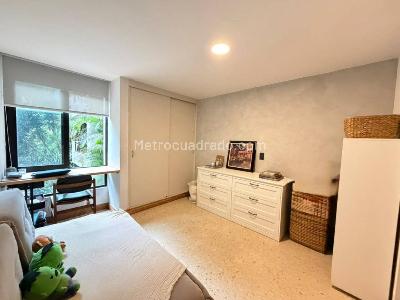 Apartamento de 3 alcobas en arriendo en Los Balsos N, Medellín, 170 m² · foto 11 de 15