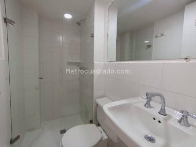 Apartamento de 2 alcobas en arriendo en San Diego, Medellín, 60 m² · foto 11 de 13