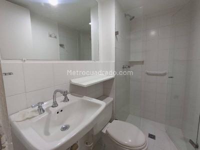 Apartamento de 2 alcobas en arriendo en San Diego, Medellín, 60 m² · foto 12 de 13
