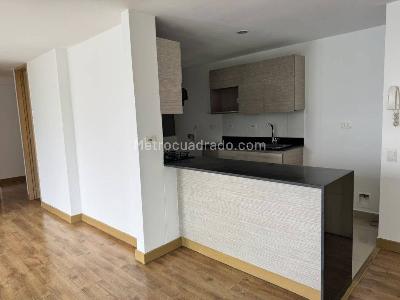 Apartamento de 3 alcobas en arriendo en Altos Del Poblado, Medellín, 100 m² · foto 5 de 18