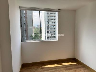 Apartamento de 3 alcobas en arriendo en Altos Del Poblado, Medellín, 100 m² · foto 7 de 18
