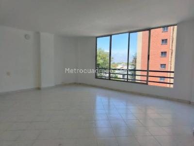 Apartamento de 3 alcobas en arriendo en Santa Maria De Los Angeles, Medellín, 120 m² · foto 2 de 15