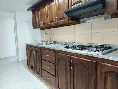 Apartamento de 3 alcobas en arriendo en Santa Maria De Los Angeles, Medellín, 120 m² · foto 5 de 15