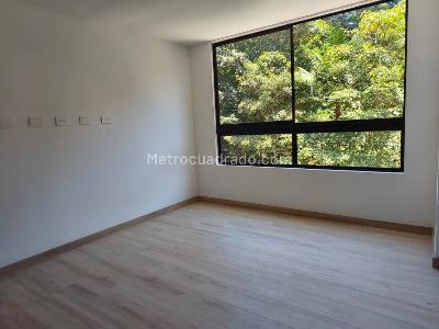 Apartamento de 3 alcobas en arriendo en El Chingui, Envigado, 90 m² · foto 7 de 18