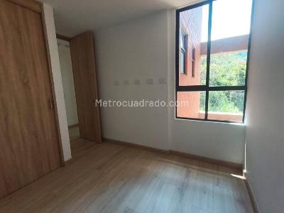 Apartamento de 3 alcobas en arriendo en El Chingui, Envigado, 90 m² · foto 9 de 18