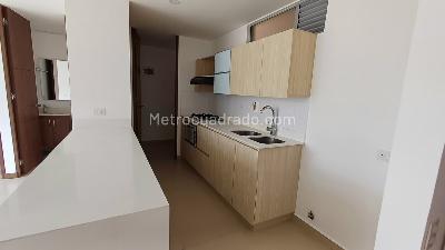 Apartamento de 1 alcoba en arriendo en Los Balsos N, Medellín, 67 m² · foto 2 de 13