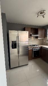 Apartamento de 2 alcobas en arriendo en Los Balsos N, Medellín, 87 m² · foto 3 de 15