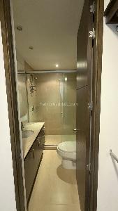 Apartamento de 2 alcobas en arriendo en Los Balsos N, Medellín, 87 m² · foto 10 de 15