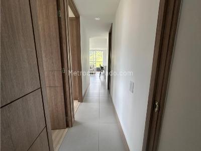 Apartamento de 3 alcobas en venta en Sabaneta Aves Maria, Sabaneta, 78 m² · foto 7 de 8