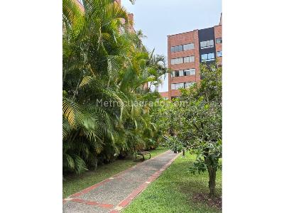 Apartamento de 3 alcobas en venta en El Poblado, Medellín, 140 m² · foto 13 de 13