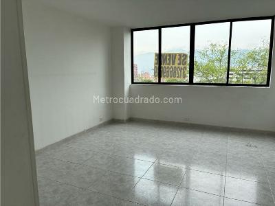 Apartamento de 3 alcobas en venta en El Poblado, Medellín, 140 m² · foto 8 de 13