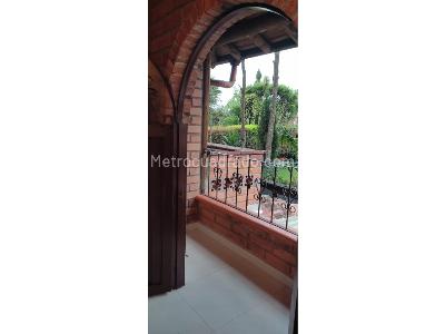 Casa de 5 alcobas en venta en San Joaquin, Rionegro, 300 m² · foto 7 de 11