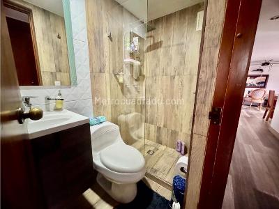 Apartamento de 3 alcobas en venta en Loma Escobero, Envigado, 124 m² · foto 7 de 14