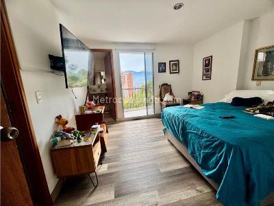Apartamento de 3 alcobas en venta en Loma Escobero, Envigado, 124 m² · foto 9 de 14