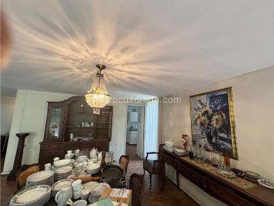 Apartamento de 3 alcobas en venta en La Aguacatala, Medellín, 188 m² · foto 11 de 14