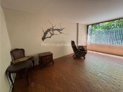 Apartamento de 3 alcobas en venta en La Aguacatala, Medellín, 188 m² · foto 13 de 14