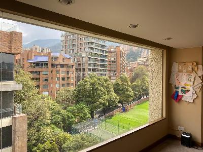Apartamento de 5 alcobas en venta en Andino El Retiro, Bogotá, 416 m² · foto 9 de 15