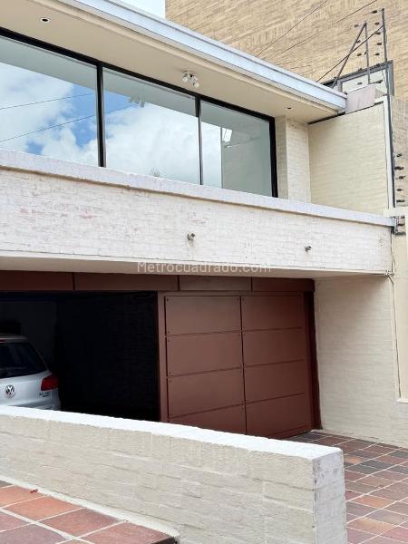 Casa en Arriendo, SANTA BARBARA ALTA, Bogotá D.C.