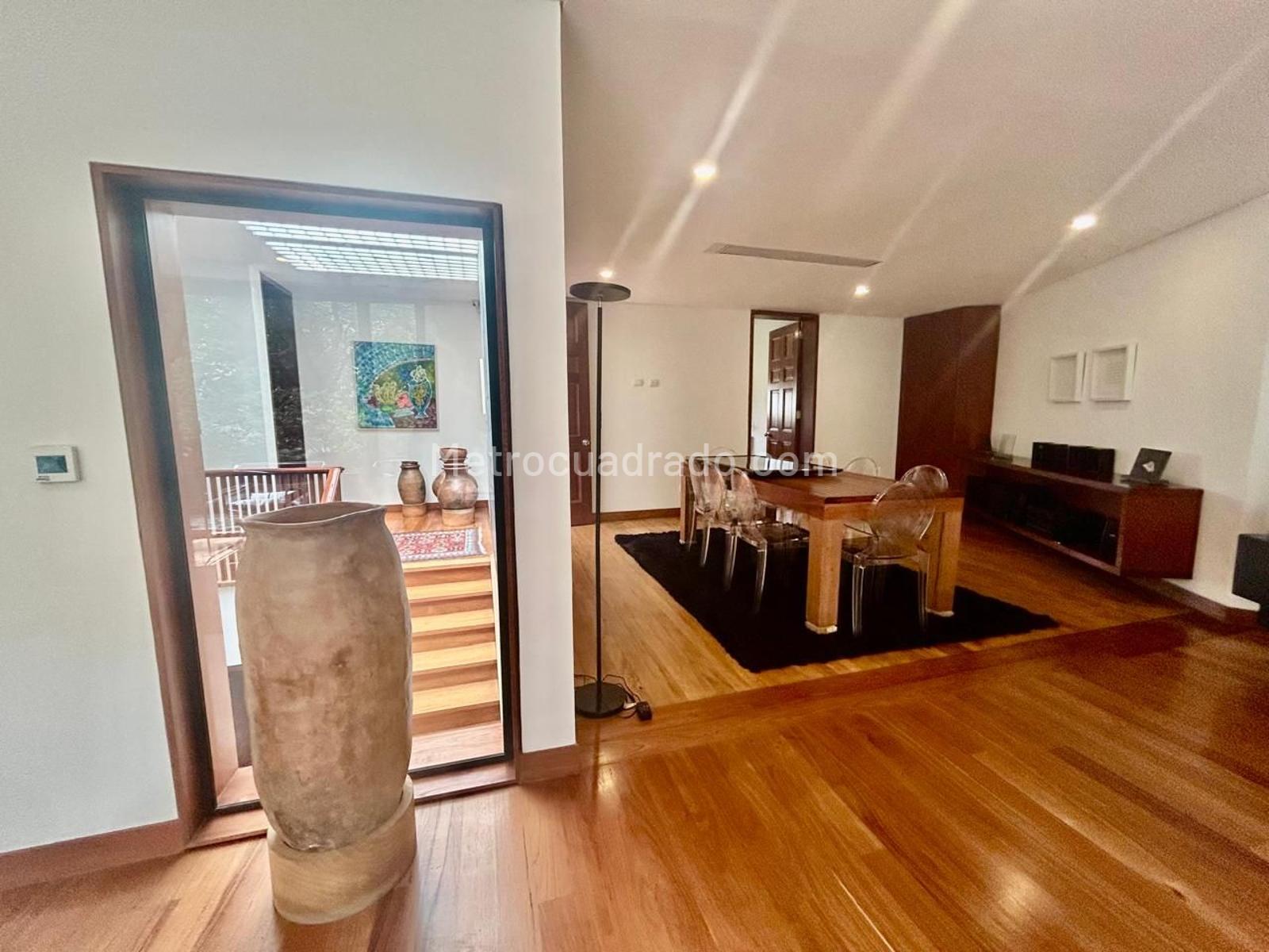 Casa de 4 habitaciones en venta en Bosque Izquierdo, Bogotá — imagen 1 de 20