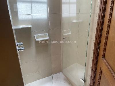 Apartamento de 3 alcobas en venta en Bella Suiza, Bogotá, 111 m² · foto 12 de 19