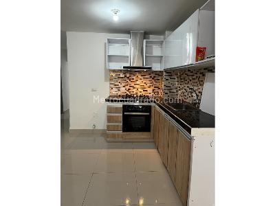 Casa de 5 alcobas en venta en Norte, Cali, 450 m² · foto 3 de 20