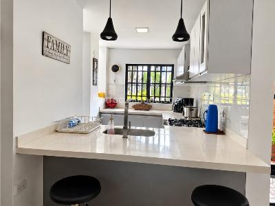 Casa de 4 alcobas en venta en Valle Del Lili, Cali, 240 m² · foto 3 de 20
