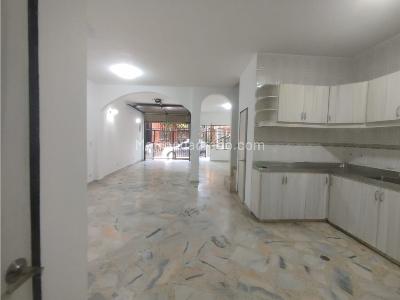 Casa de 5 alcobas en venta en Ciudad 2000, Cali, 350 m² · foto 7 de 20