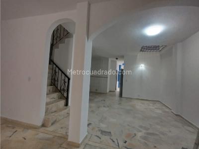 Casa de 5 alcobas en venta en Ciudad 2000, Cali, 350 m² · foto 10 de 20