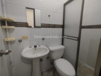 Casa de 5 alcobas en venta en Ciudad 2000, Cali, 350 m² · foto 12 de 20