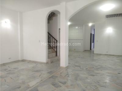 Casa de 5 alcobas en venta en Ciudad 2000, Cali, 350 m² · foto 14 de 20