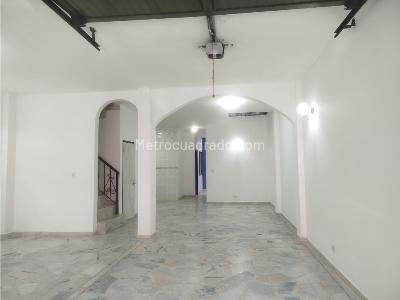 Casa de 5 alcobas en venta en Ciudad 2000, Cali, 350 m² · foto 15 de 20
