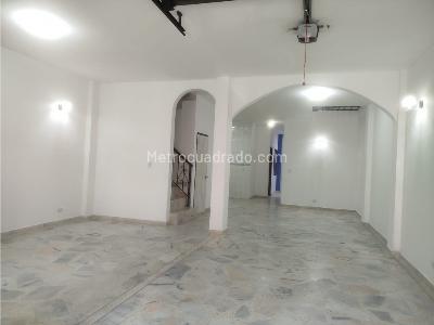 Casa de 5 alcobas en venta en Ciudad 2000, Cali, 350 m² · foto 16 de 20