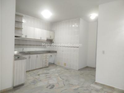 Casa de 5 alcobas en venta en Ciudad 2000, Cali, 350 m² · foto 19 de 20