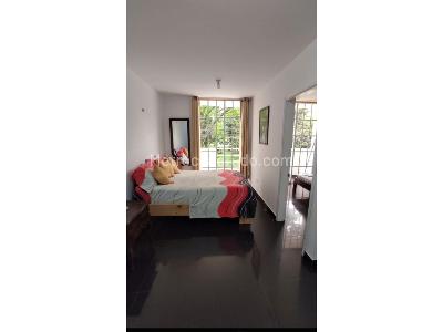 Casa de 3 alcobas en venta en Ciudad 2000, Cali, 250 m² · foto 15 de 19