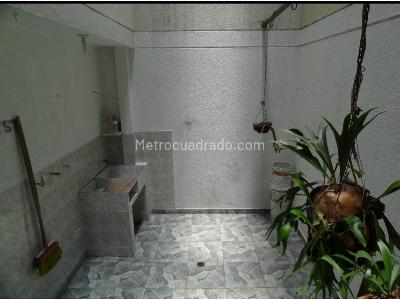 Casa de 3 alcobas en venta en Ciudad 2000, Cali, 250 m² · foto 16 de 19