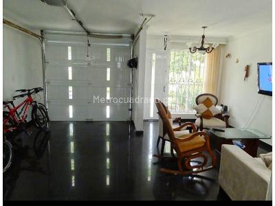 Casa de 3 alcobas en venta en Ciudad 2000, Cali, 250 m² · foto 18 de 19