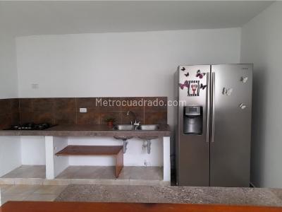Casa de 5 alcobas en venta en Prados Del Norte, Cali, 560 m² · foto 3 de 20