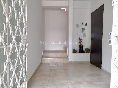 Casa de 5 alcobas en venta en Prados Del Norte, Cali, 560 m² · foto 13 de 20