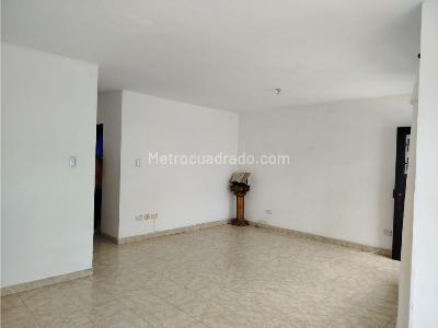 Casa de 5 alcobas en venta en Las Ceiba, Cali, 147 m² · foto 11 de 20
