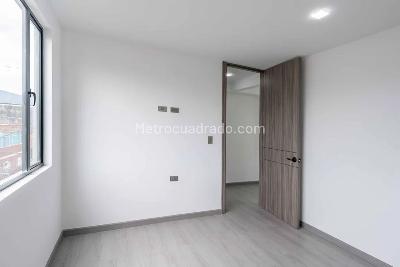 Apartaestudio en venta en Las Ferias, Bogotá, 33 m² · foto 5 de 12