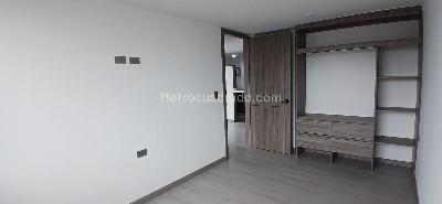 Apartaestudio en venta en Las Ferias, Bogotá, 33 m² · foto 6 de 12