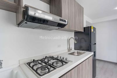 Apartaestudio en venta en Las Ferias, Bogotá, 33 m² · foto 3 de 12