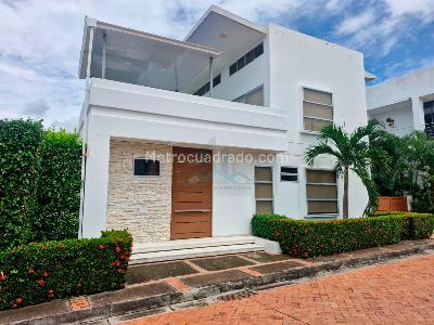 Casa de 4 alcobas en venta en Ub Balcones De Casaloma, Girardot, 275 m² · foto 19 de 20